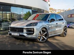 Silber Neu 2025 Porsche Cayenne GTS SUV | 181.386 € (Teuer)