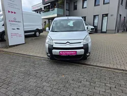 Silber Gebraucht 2012 Citroën Berlingo Van / Kleinbus | 7.890 € (Teuer)