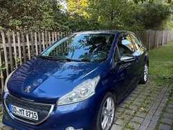Gebraucht 2012 Peugeot 208 Kleinwagen | 4.700 €