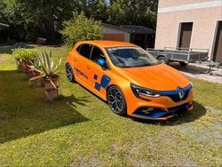 Orange Gebraucht 2019 Renault Mégane IV Trophy Limousine | 29.999 €