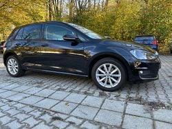 Schwarz Gebraucht 2015 VW Golf VII Limousine | 10.590 € (Guter Preis)