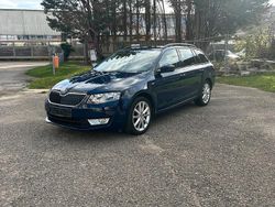 Blau Gebraucht 2016 Skoda Octavia Kombi | 8.250 € (Superpreis)