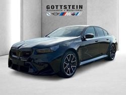 Black sapphire Neu 2025 BMW M5 M Sport Kombi | 134.390 € (Superpreis)