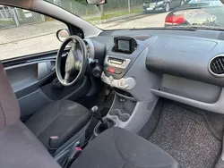 Schwarz Gebraucht 2011 Toyota Aygo Club Kleinwagen | 2.500 € (Teuer)