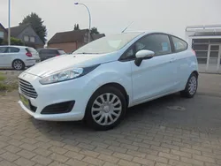 Weiß Gebraucht 2015 Ford Fiesta Trend Kleinwagen | 5.999 € (Guter Preis)