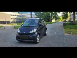 Schwarz Gebraucht 2009 Smart ForTwo Coupé Kleinwagen | 3.600 € (Etwas zu teuer)