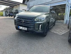 Amazon green Gebraucht 2023 Ssangyong Musso Van / Kleinbus | 37.900 € (Teuer)