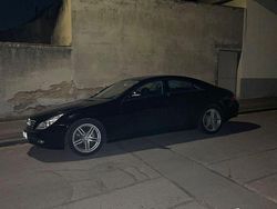 Schwarz Gebraucht 2005 Mercedes CLS350 Coupé | 8.600 € (Fairer Preis)