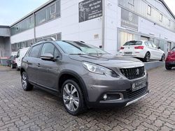 Grau Gebraucht 2018 Peugeot 2008 Allure SUV | 11.900 € (Fairer Preis)