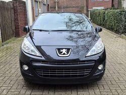 Gebraucht 2011 Peugeot 207 CC Filou Cabrio | 999 € (Superpreis)
