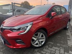 Rot Gebraucht 2020 Renault Clio V Expression Limousine | 10.495 € (Guter Preis)