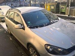 Silber Gebraucht 2010 VW Golf VI Kleinwagen | 3.700 € (Fairer Preis)