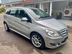 Silber Gebraucht 2008 Mercedes B170 Van / Kleinbus | 4.990 € (Guter Preis)