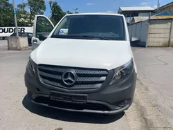 Weiß Gebraucht 2018 Mercedes Vito Van / Kleinbus | 6.650 €