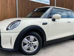 Weiß Gebraucht 2022 Mini ONE Classic Kleinwagen | 13.770 € (Superpreis)