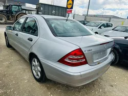Grau Gebraucht 2001 Mercedes C180 Avantgarde Limousine | 2.599 € (Fairer Preis)