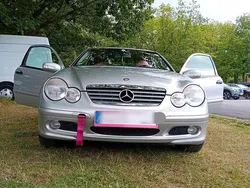 Silber Gebraucht 2002 Mercedes C180 Coupé | 3.700 €