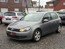 Grau Gebraucht 2010 VW Golf VI Comfortline Kleinwagen | 3.999 € (Guter Preis)