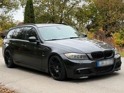 Schwarz Gebraucht 2009 BMW 330 Performance Kombi | 9.900 € (Etwas zu teuer)