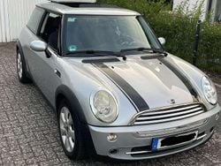 Silber Gebraucht 2005 Mini ONE Kleinwagen | 3.100 € (Fairer Preis)