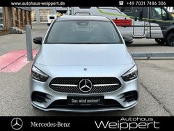 Silber Gebraucht 2024 Mercedes B250 AMG line Van / Kleinbus | 43.950 €