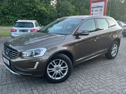 Braun Gebraucht 2015 Volvo XC60 SUV | 17.500 € (Fairer Preis)