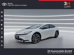 Platinumweiß perleffekt Gebraucht 2023 Toyota Prius Advance Kleinwagen | 43.990 € (Teuer)
