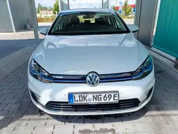 Weiß Gebraucht 2020 VW e-Golf Kleinwagen | 12.000 € (Guter Preis)