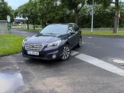 Grau Gebraucht 2015 Subaru Outback SUV | 12.750 € (Etwas zu teuer)