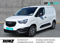 Weiß Gebraucht 2019 Opel Combo Selection Van / Kleinbus | 12.880 € (Guter Preis)