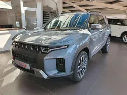 Platinum grey Neu 2025 Ssangyong Torres SUV | 33.990 €