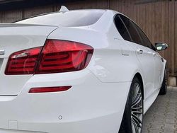 Weiß Gebraucht 2013 BMW M5 Shadowline Limousine | 47.000 € (Etwas zu teuer)