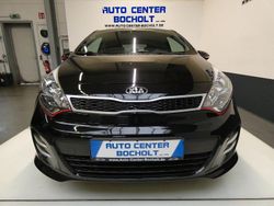 Schwarz Gebraucht 2016 Kia Rio DREAM-TEAM Edition Kleinwagen | 6.300 € (Fairer Preis)