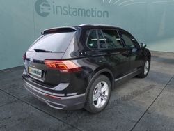 Schwarz Gebraucht 2021 VW Tiguan Active SUV | 30.800 € (Teuer)