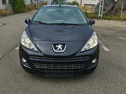 Schwarz Gebraucht 2011 Peugeot 207 CC Platinum Cabrio | 2.450 € (Superpreis)