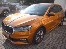 Phönixorange Gebraucht 2023 Skoda Fabia Comfort Kleinwagen | 17.993 € (Fairer Preis)