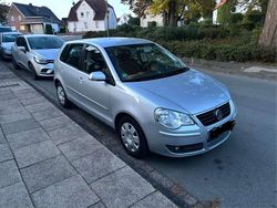 Grau Gebraucht 2006 VW Polo Comfortline Kleinwagen | 2.850 € (Etwas zu teuer)