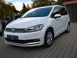 Weiß Gebraucht 2022 VW Touran Highline Van / Kleinbus | 24.999 € (Fairer Preis)