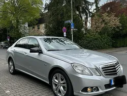 Gebraucht 2010 Mercedes E220 Limousine | 6.900 €