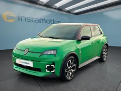 Grün Gebraucht 2024 Renault R5 Kleinwagen | 33.799 € (Guter Preis)