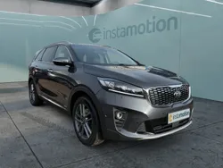 Grau Gebraucht 2020 Kia Sorento Platinum Edition SUV | 33.638 € (Fairer Preis)