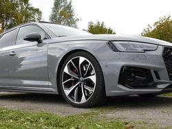 Grau Gebraucht 2019 Audi RS4 Ambiente Kombi | 62.800 € (Teuer)