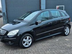 Schwarz Gebraucht 2007 Mercedes B150 Van / Kleinbus | 3.400 € (Fairer Preis)