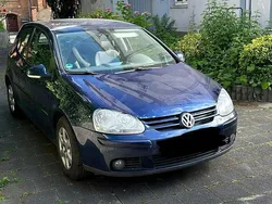 Blau Gebraucht 2007 VW Golf V Kleinwagen | 2.650 € (Guter Preis)