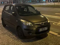 Grau Gebraucht 2009 Hyundai i10 Edition+ Kleinwagen | 1.900 € (Fairer Preis)