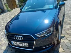 Blau Gebraucht 2018 Audi A3 Sportback Design Limousine | 15.390 € (Guter Preis)