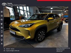 Gold Gebraucht 2022 Toyota Yaris Cross Team SUV | 25.490 € (Etwas zu teuer)