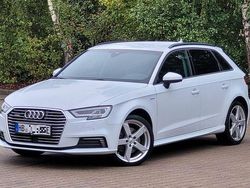 Weiß Gebraucht 2017 Audi A3 Sportback e-tron Design Limousine | 15.999 € (Etwas zu teuer)