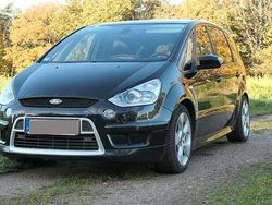 Schwarz Gebraucht 2008 Ford S-MAX Individual Van / Kleinbus | 5.390 €