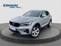 Silver dawn (silber) Gebraucht 2023 Volvo XC40 Core SUV | 32.440 € (Guter Preis)
